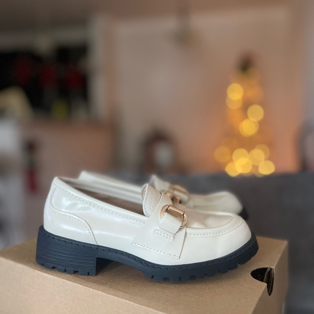 Steve Madden Cream Loafers with Gold Accent